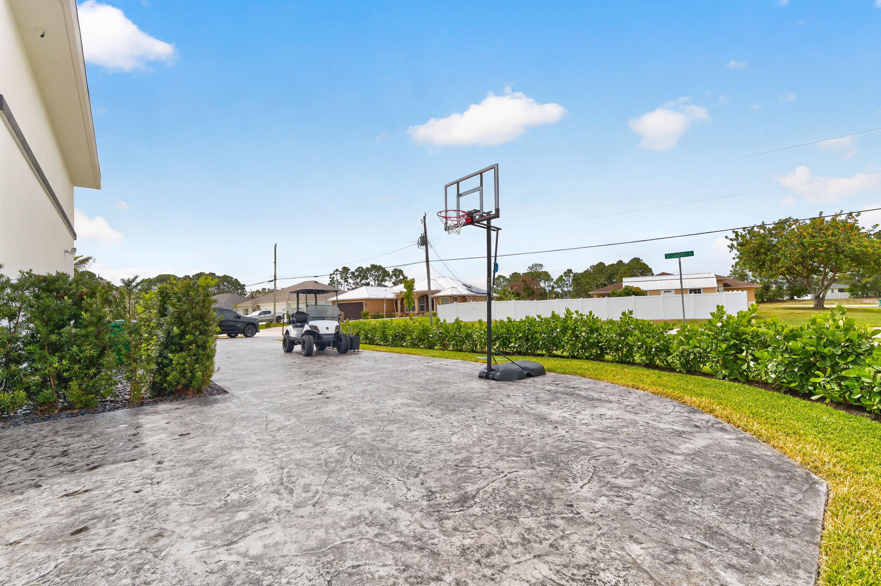 PORT ST LUCIE SECTION 46 1ST REPLAT - Residential