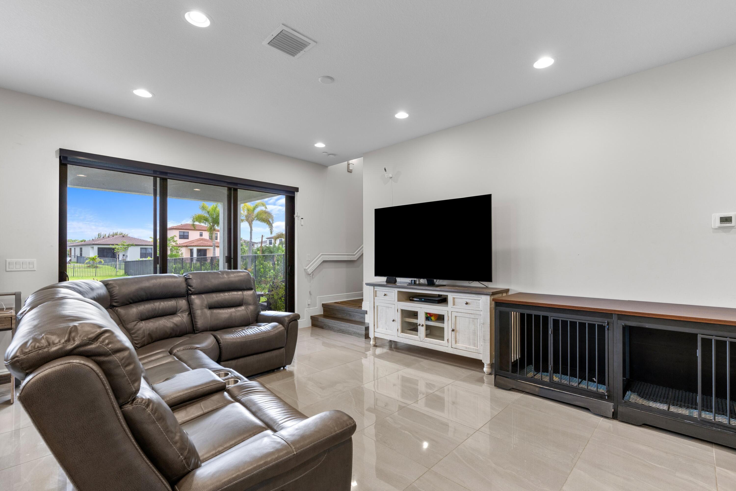 SKY COVE SOUTH PHASE 1 B - Residential