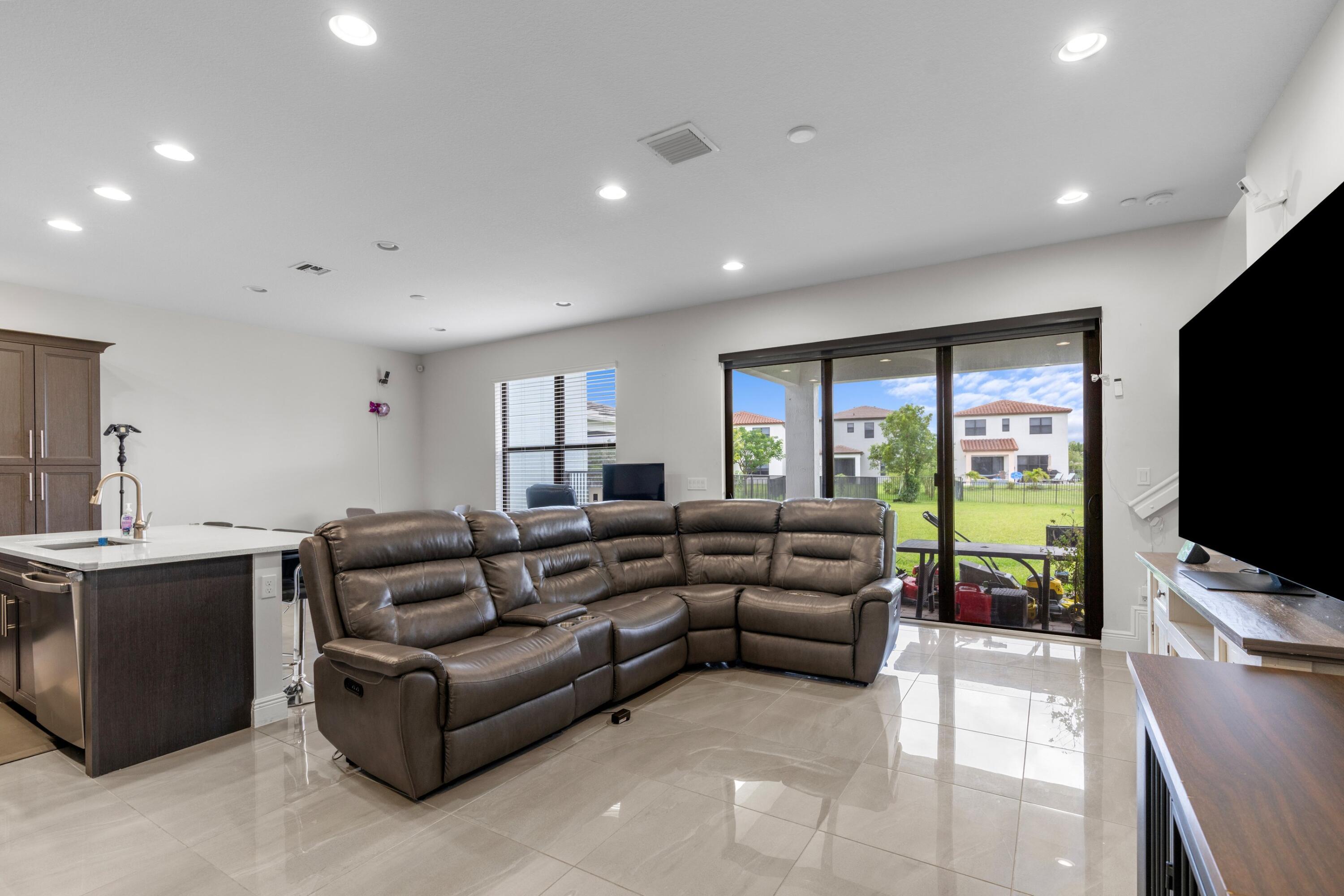 SKY COVE SOUTH PHASE 1 B - Residential