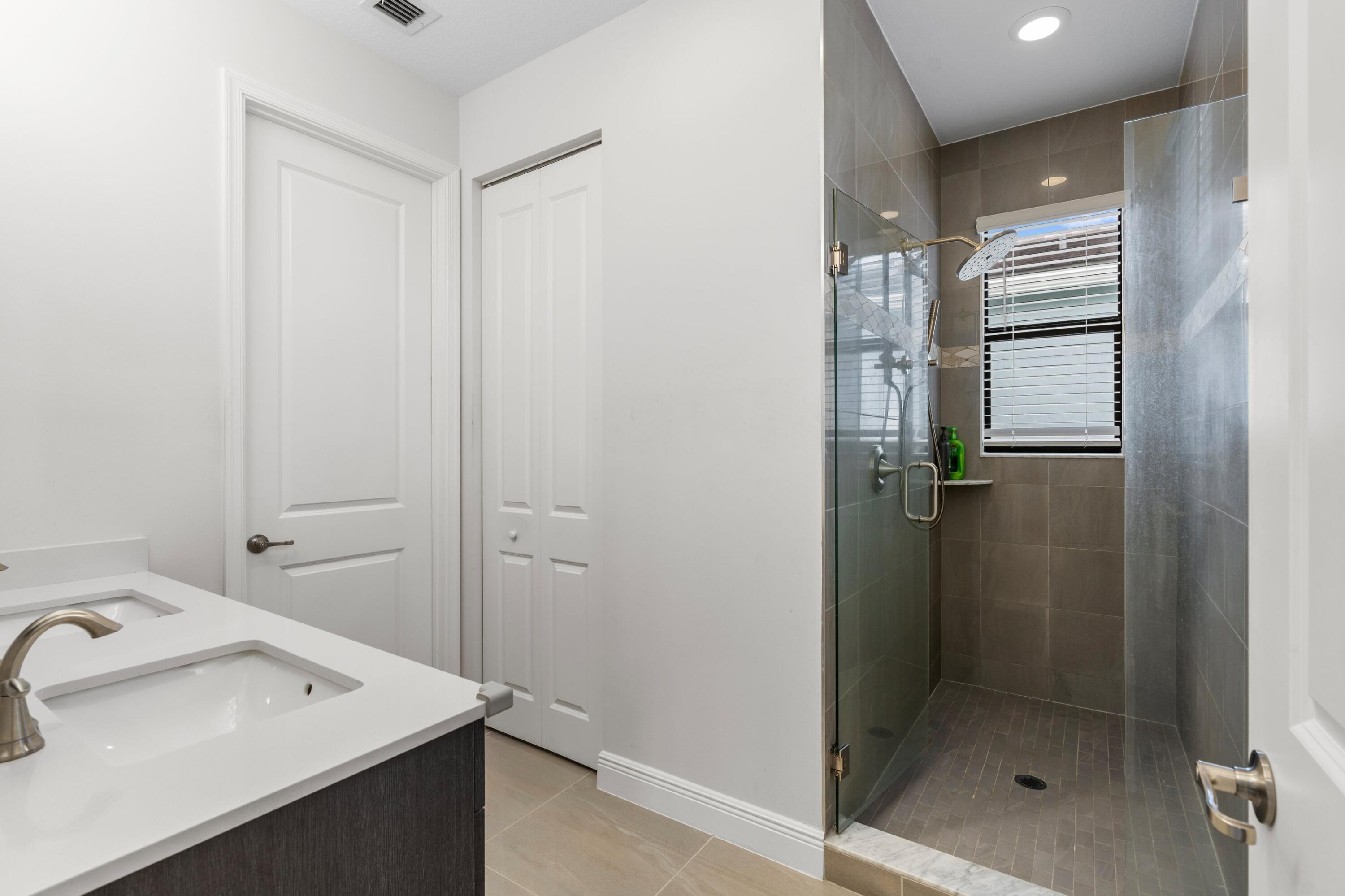 SKY COVE SOUTH PHASE 1 B - Residential