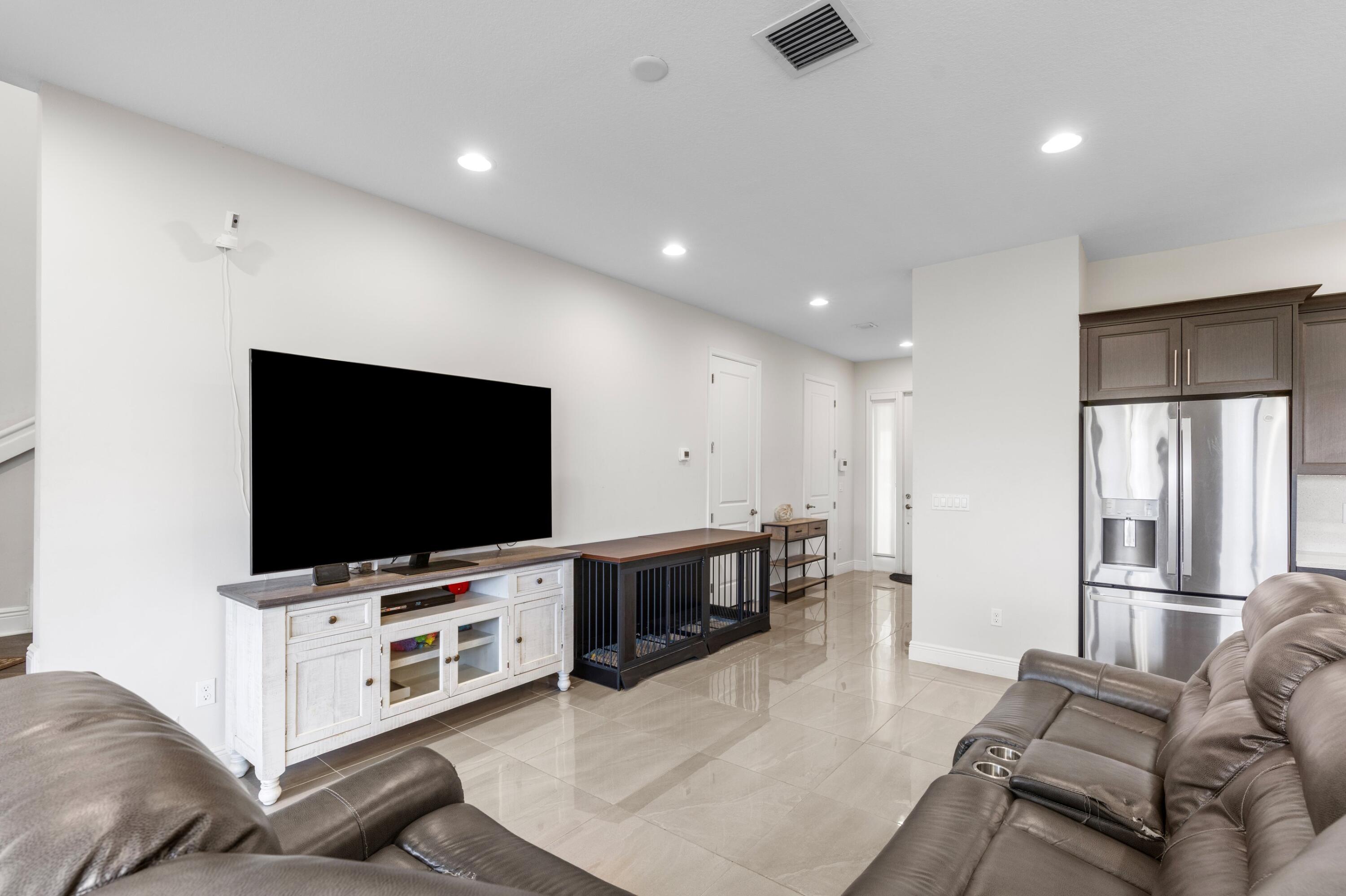 SKY COVE SOUTH PHASE 1 B - Residential