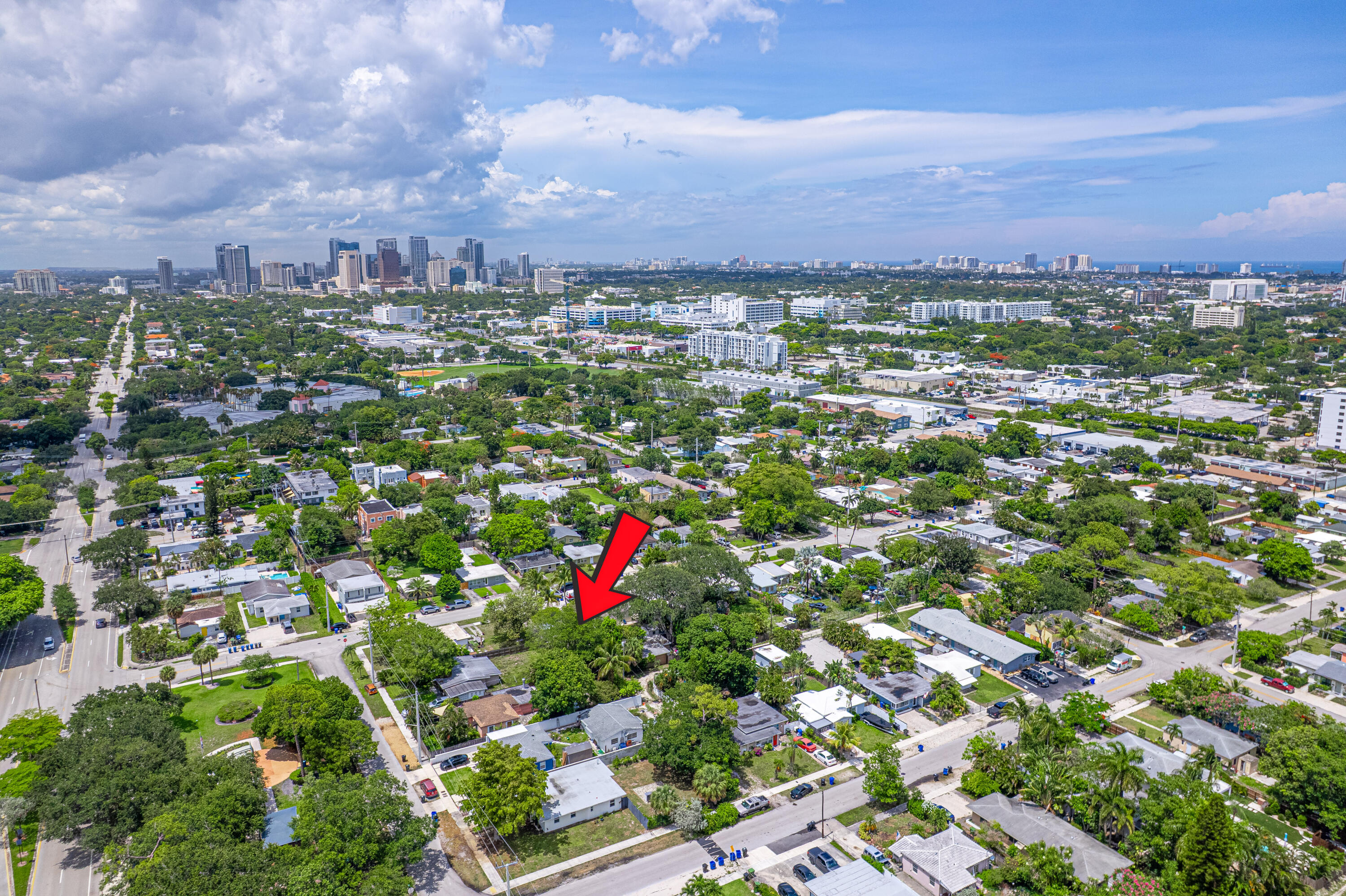 2 separate units. 2bed 1 bath front house, 1 bed 1 bath plus den back house.  Great opportunity for income- vacation, corporate rental -live /work Endless possibilities. Vibrant area near Broward Health (.9 mi), the Airport (2.5 mi_, Port Everglades (2.0 mi), Downtown, The FORT pickleball courts (1.9 mi). Plenty of parking for cars recreation vehicle, boat. More photos coming soon