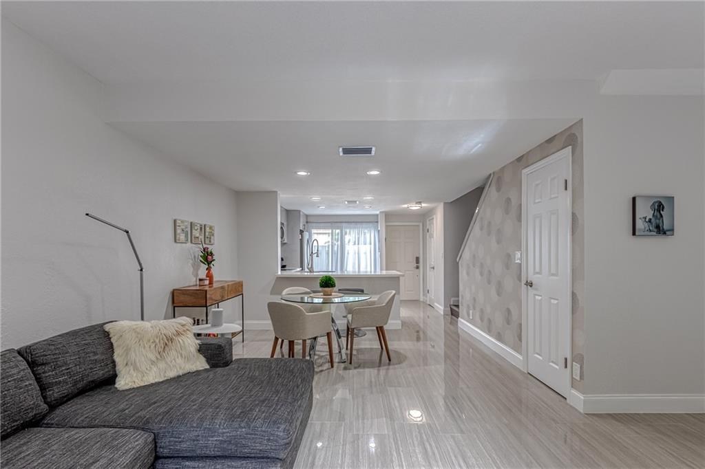 Sun Harbour - Residential