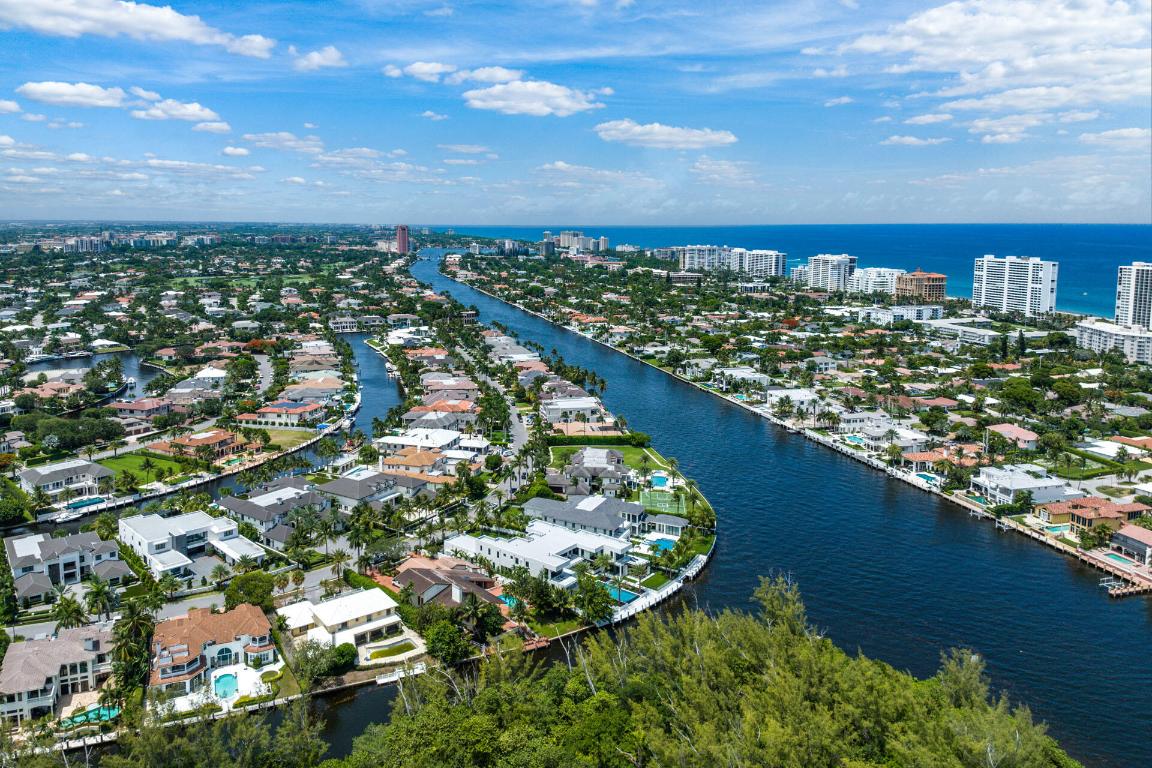 ROYAL PALM YACHT & COUNTRY CLUB - Residential