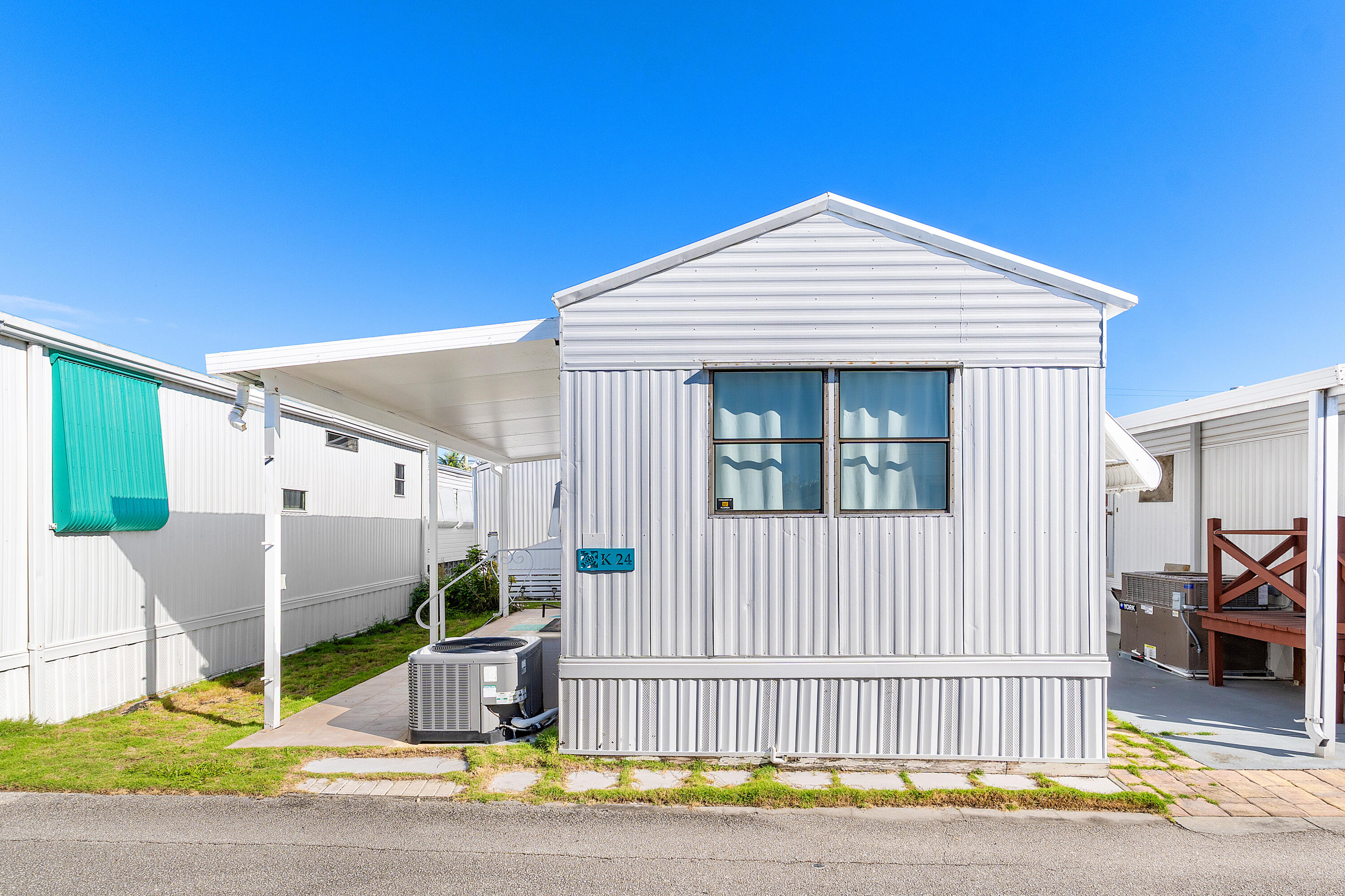 BRINY BREEZES INC - Residential