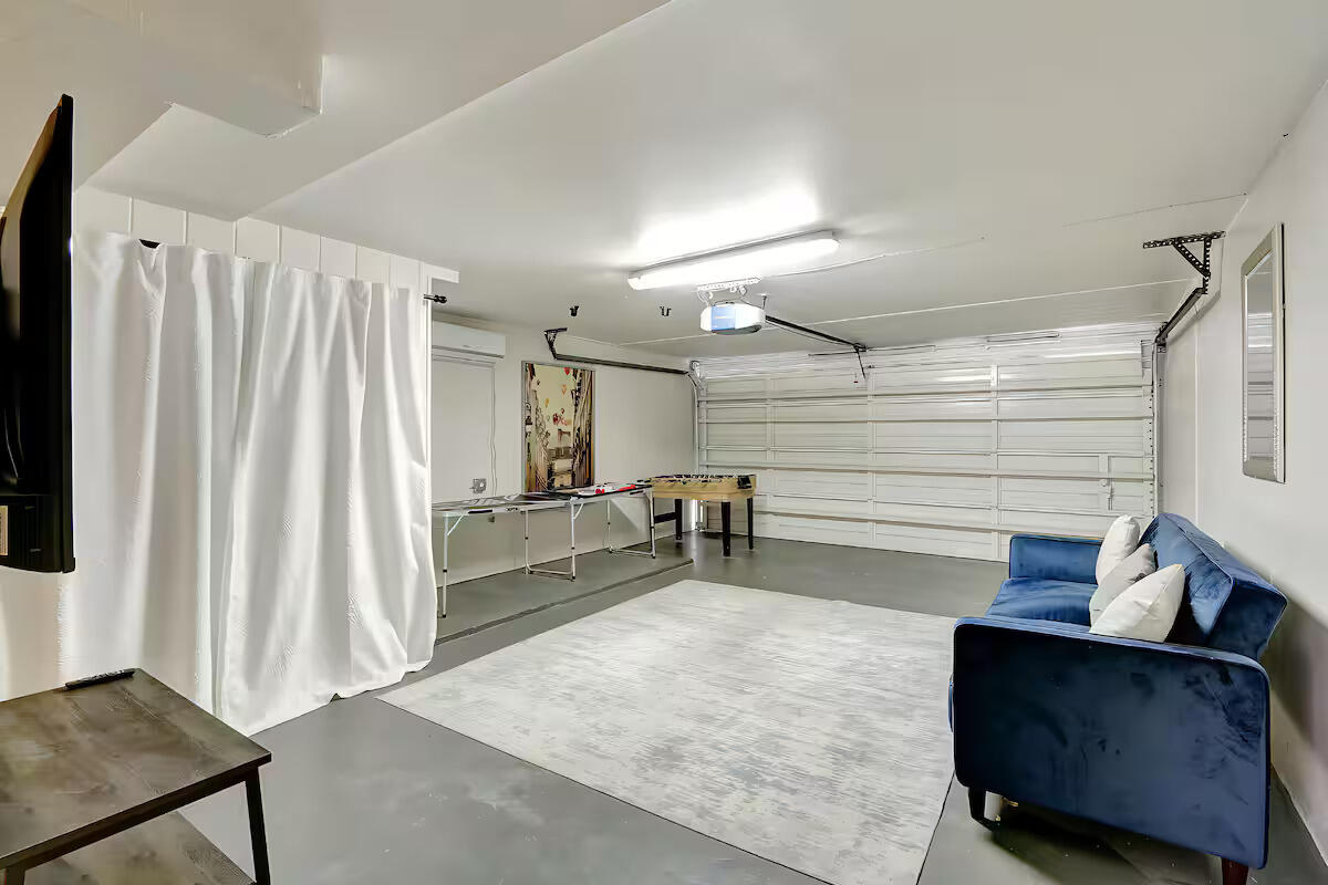 WILTON ESTATES RESUB - Residential Lease