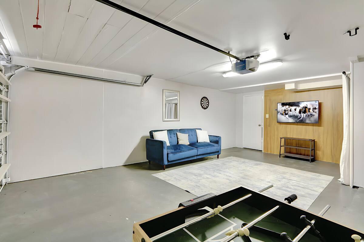 WILTON ESTATES RESUB - Residential Lease