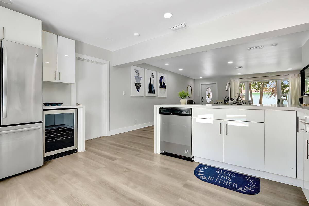 WILTON ESTATES RESUB - Residential Lease
