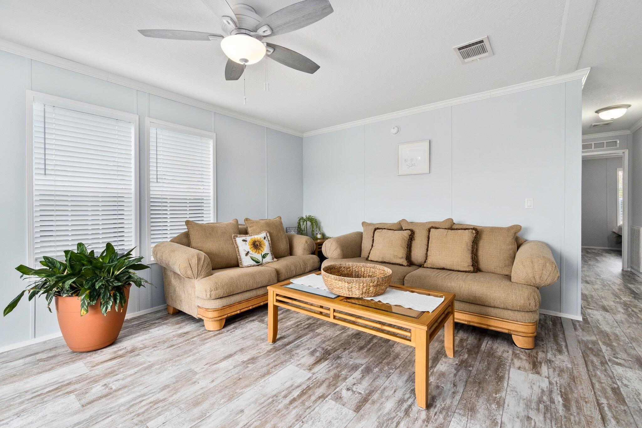 RIDGEWAY - Residential