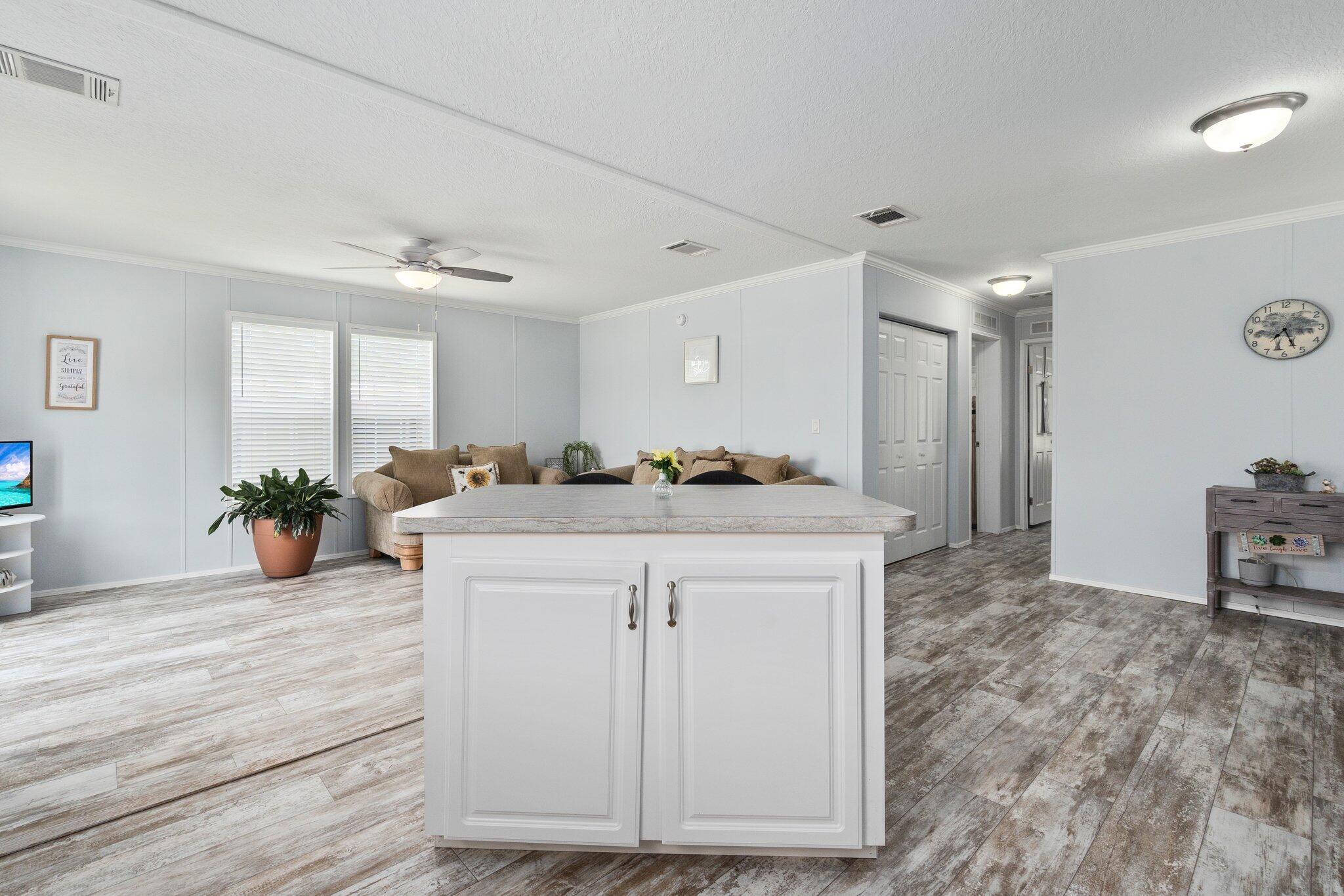 RIDGEWAY - Residential