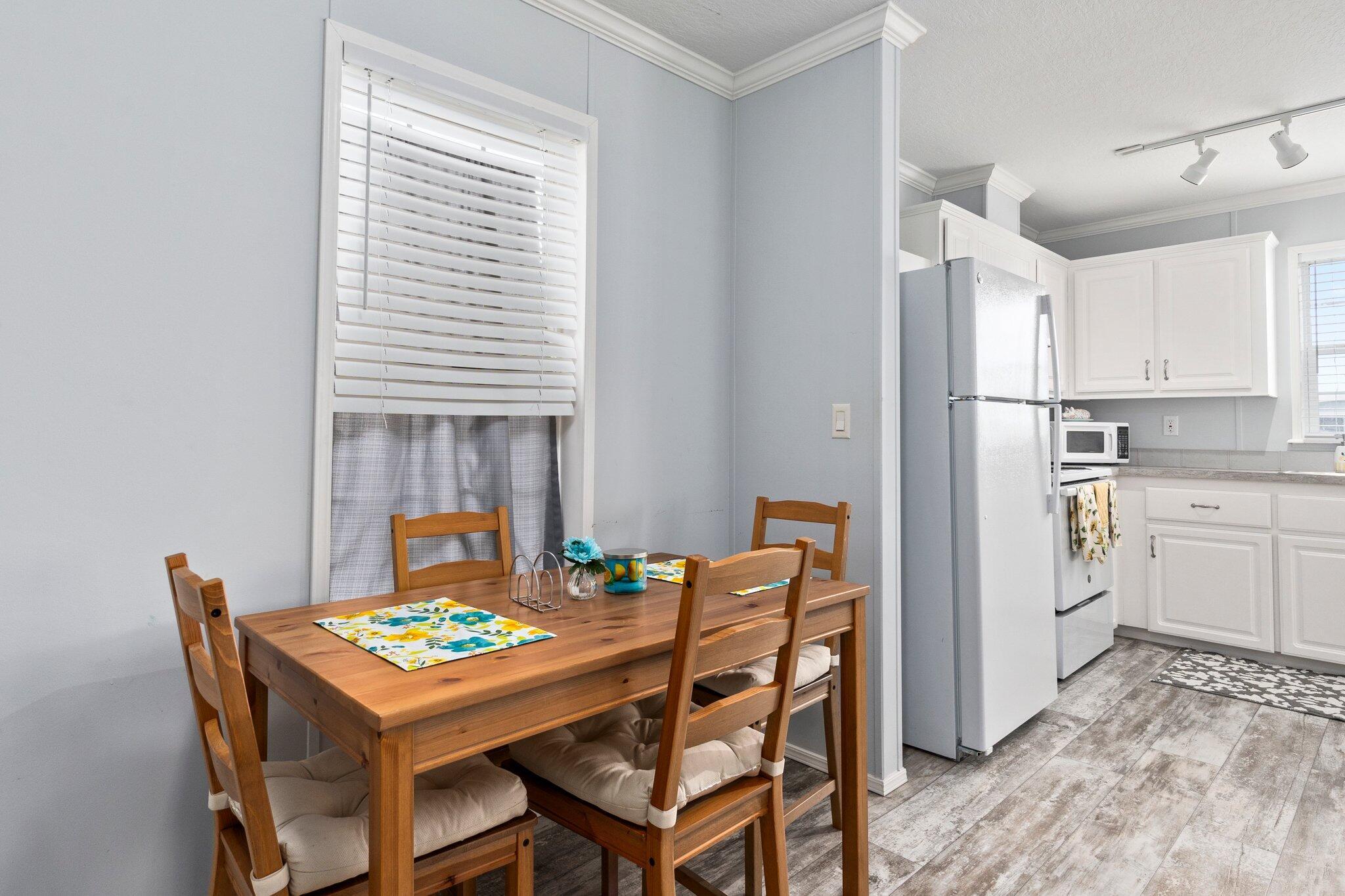 RIDGEWAY - Residential