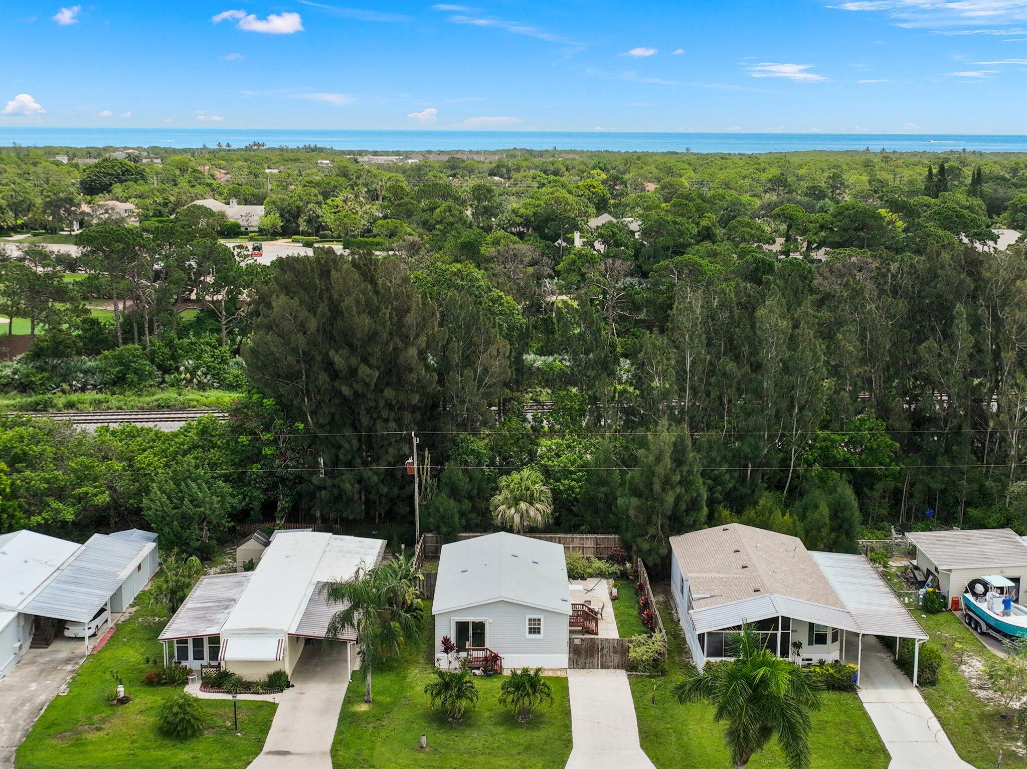 RIDGEWAY - Residential