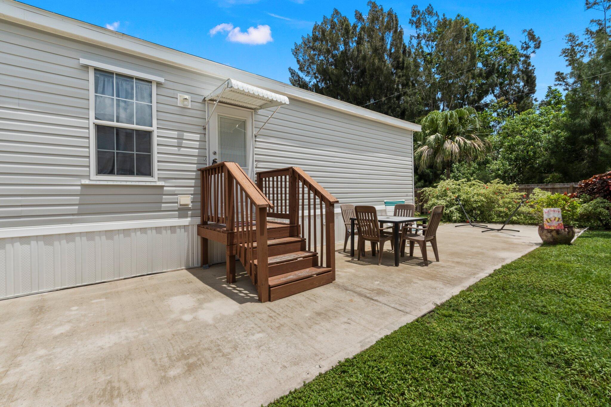 RIDGEWAY - Residential
