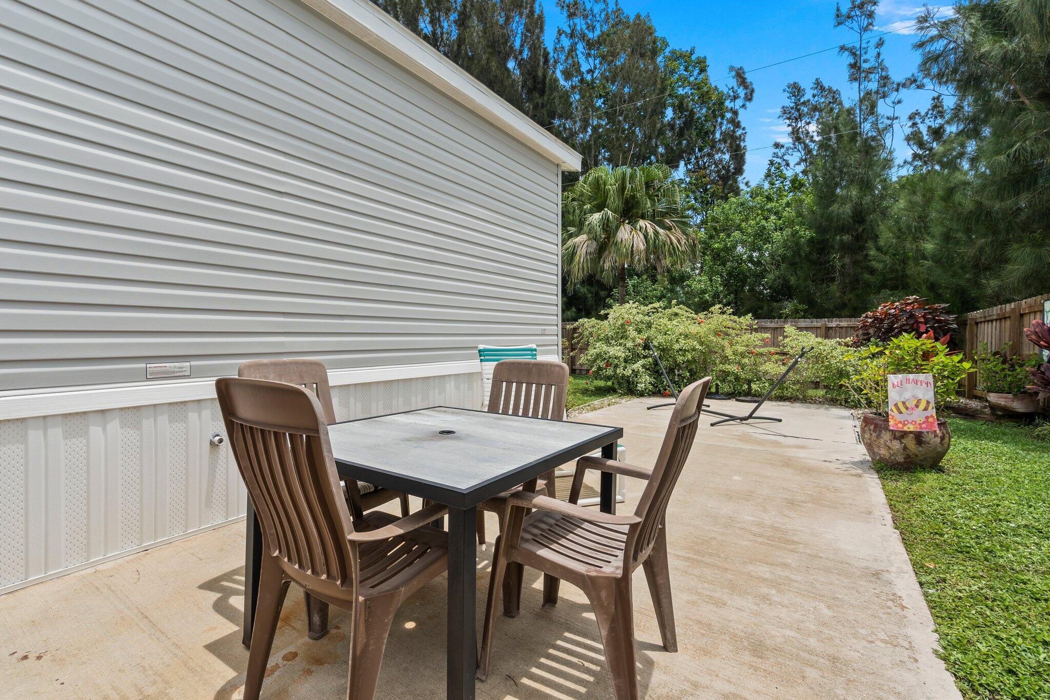 RIDGEWAY - Residential