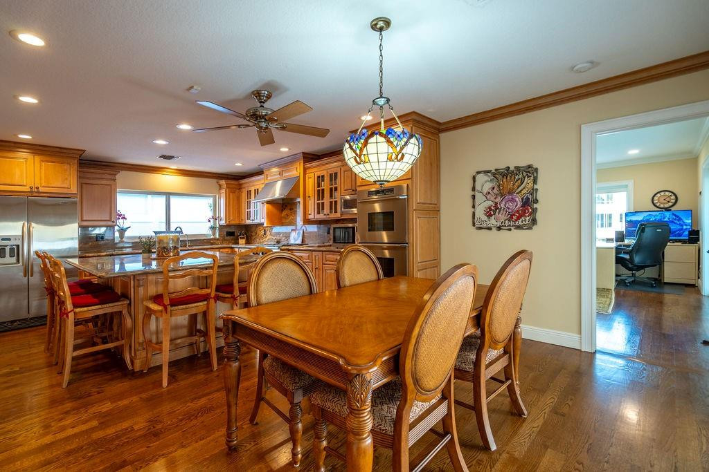 LIGHTHOUSE POINT 4TH SEC - Residential Lease