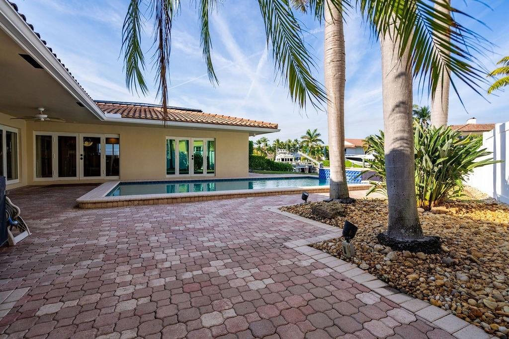LIGHTHOUSE POINT 4TH SEC - Residential Lease
