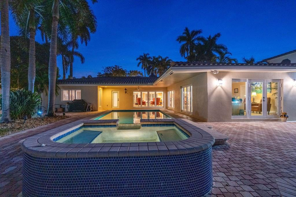 LIGHTHOUSE POINT 4TH SEC - Residential Lease