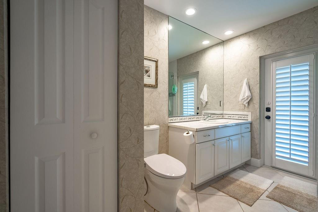 LIGHTHOUSE POINT 4TH SEC - Residential Lease
