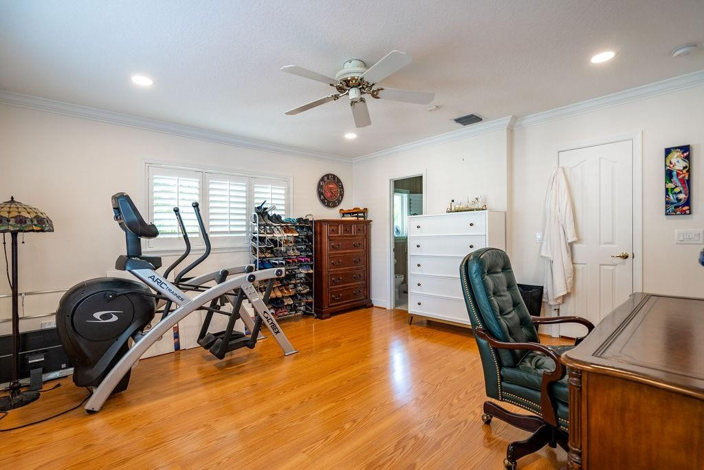 LIGHTHOUSE POINT 4TH SEC - Residential Lease