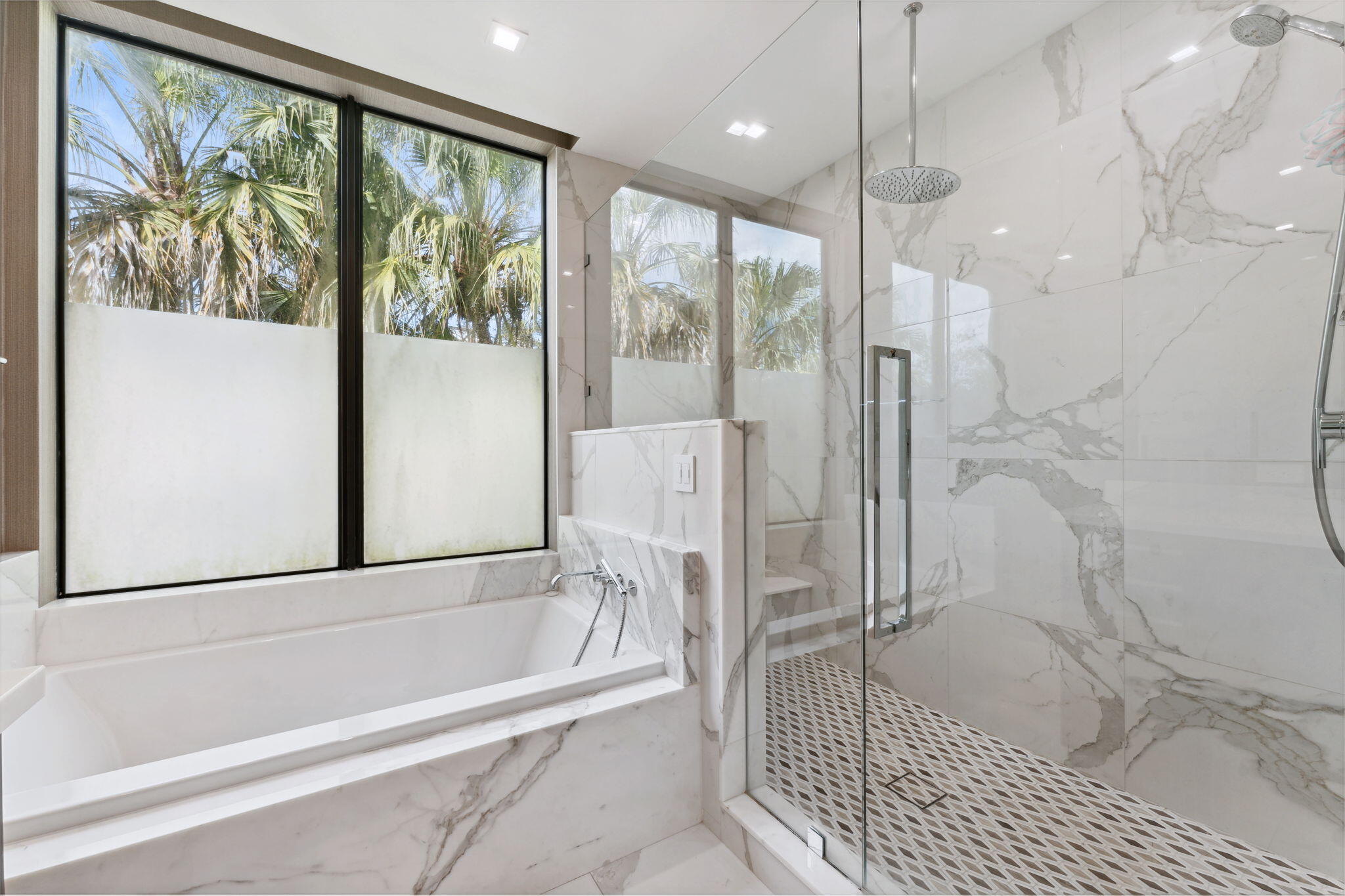 CORAL ISLES - Residential
