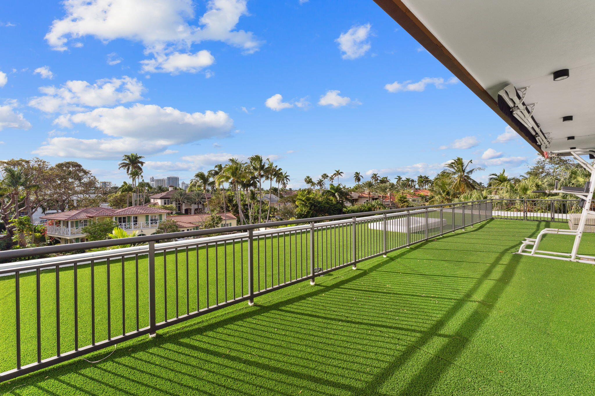 CORAL ISLES - Residential