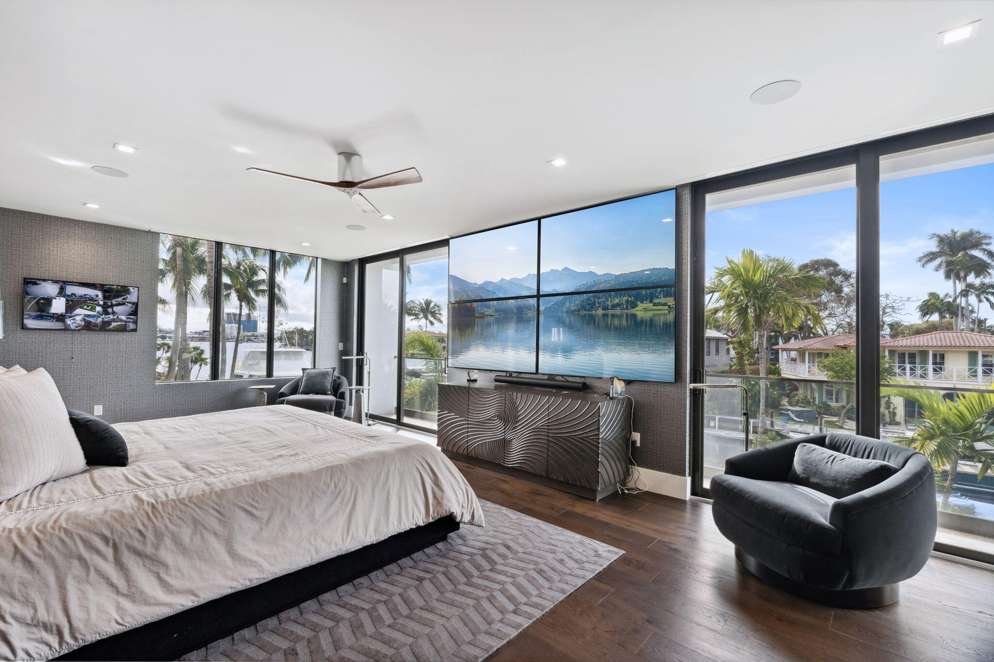 CORAL ISLES - Residential