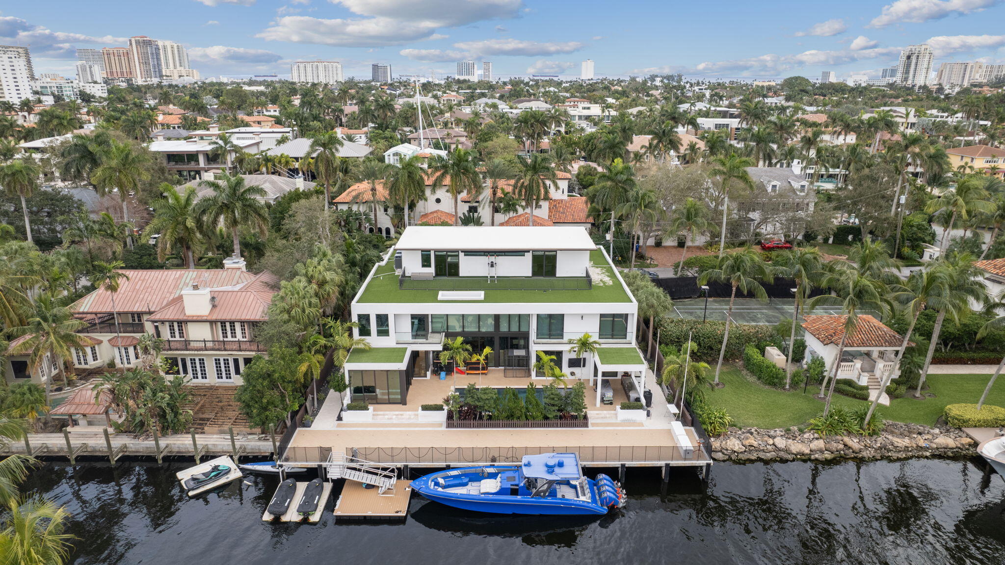 CORAL ISLES - Residential