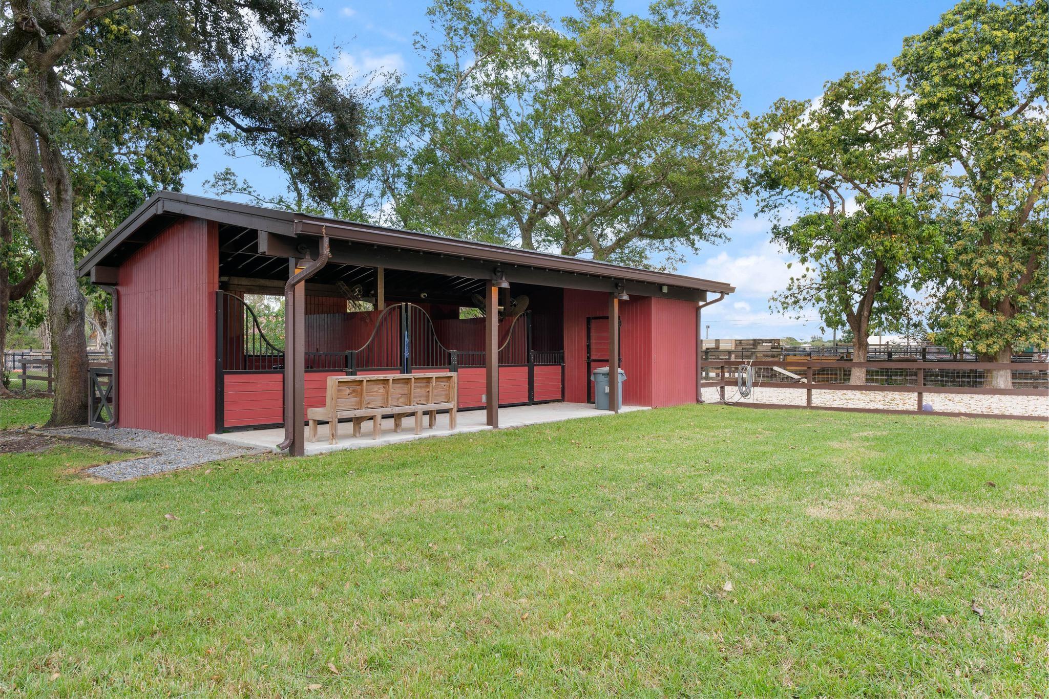 SUNSHINE RANCHES - Residential