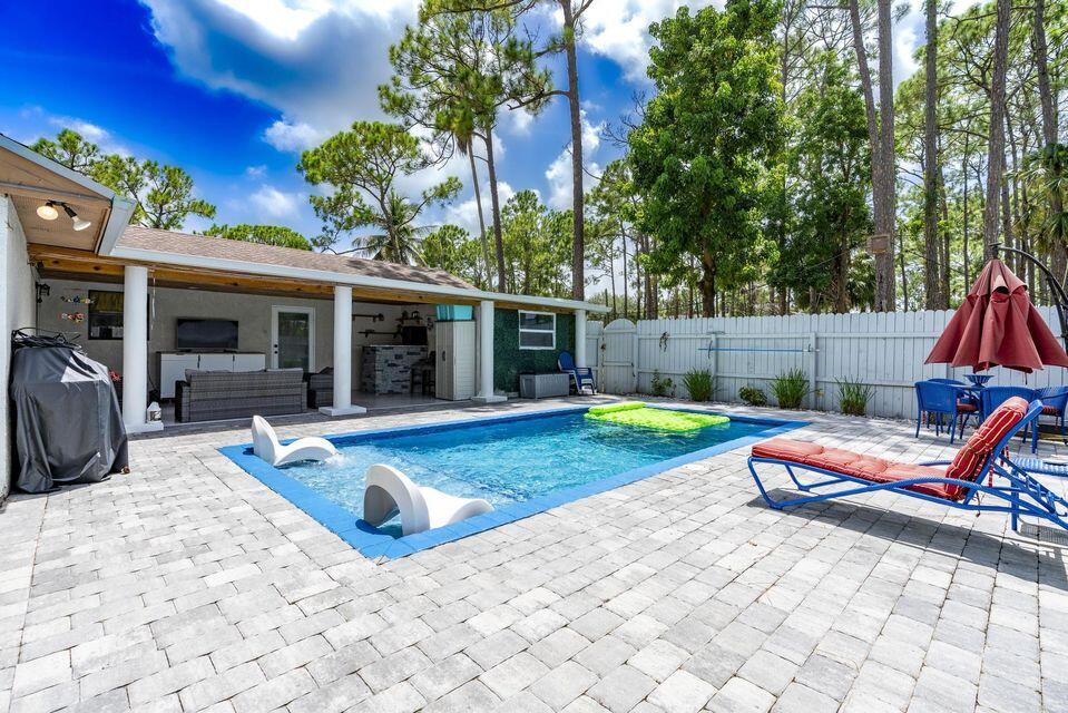 Loxahatchee - Residential
