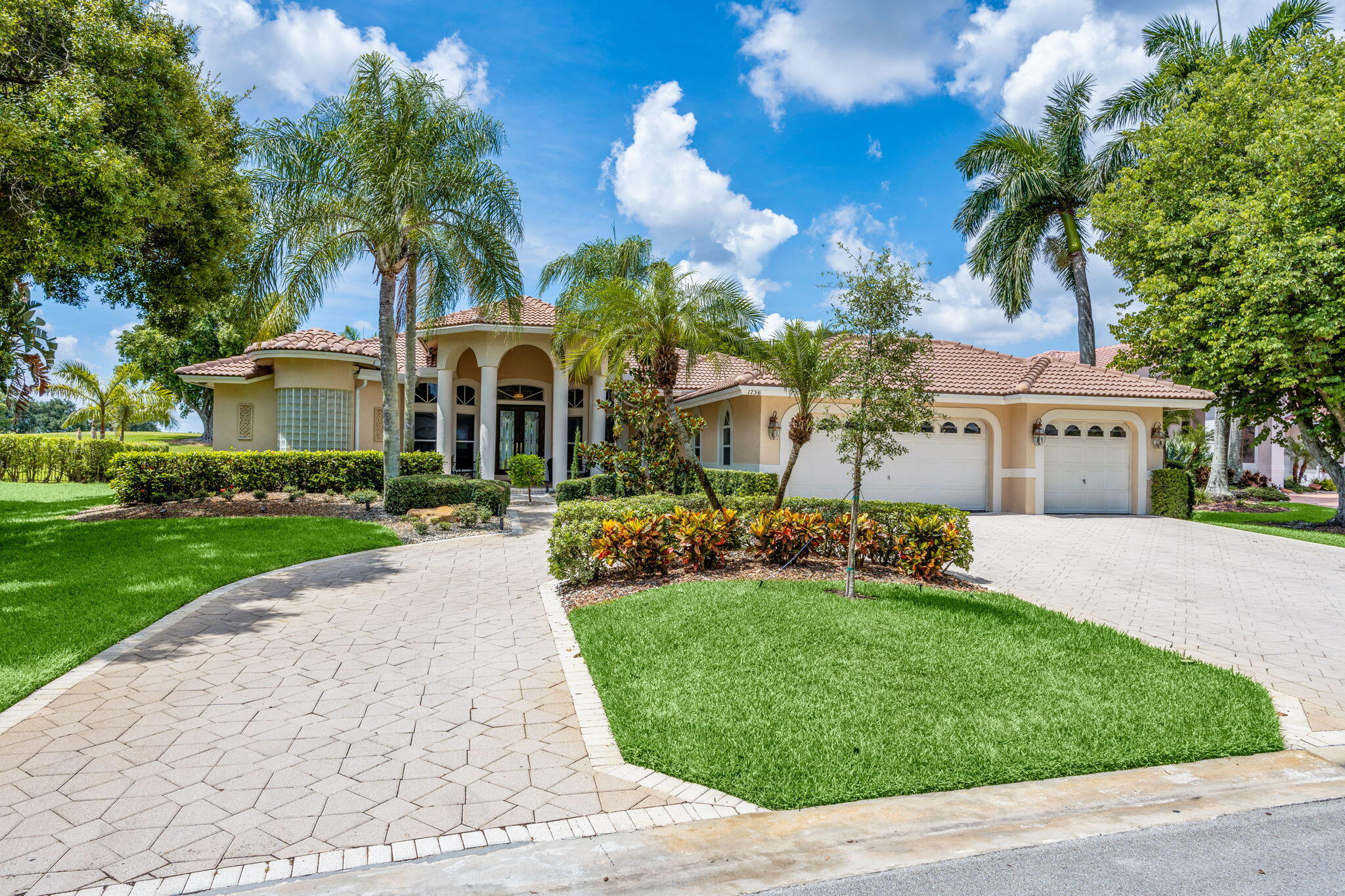 EAGLE TRACE - Residential