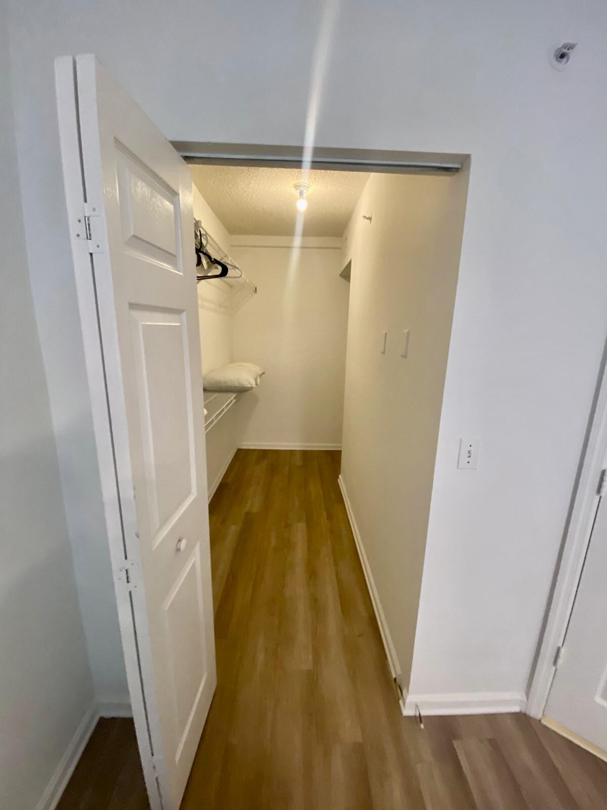 PORTO BELLAGIO CONDO - Residential