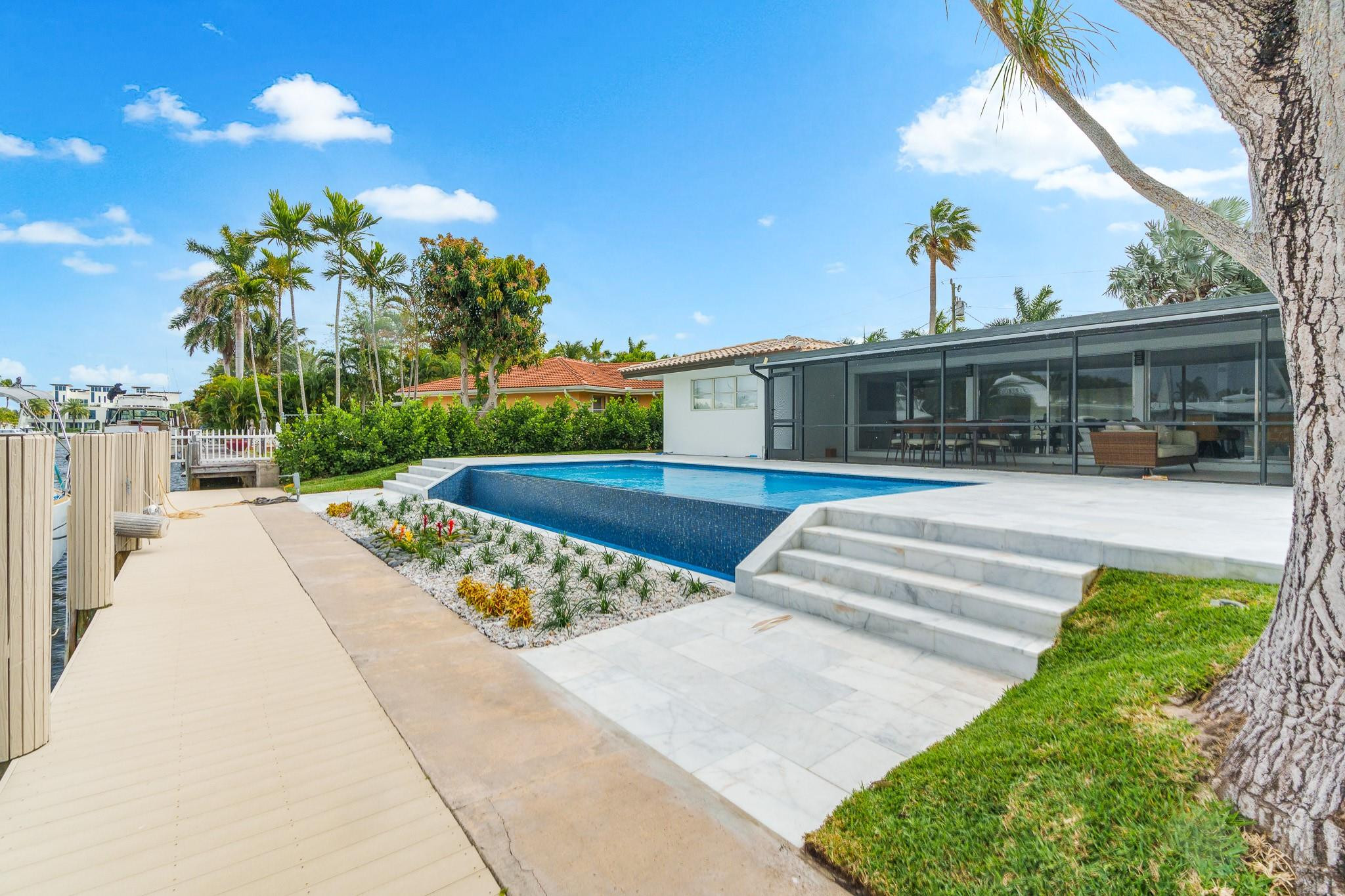 SILVER SHORES UNIT - Residential Lease