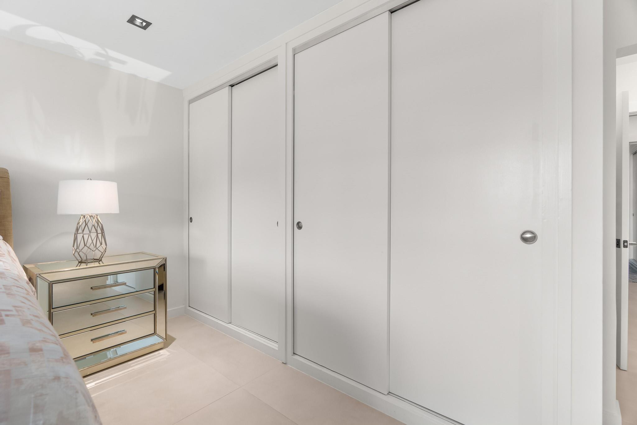 SILVER SHORES UNIT - Residential Lease