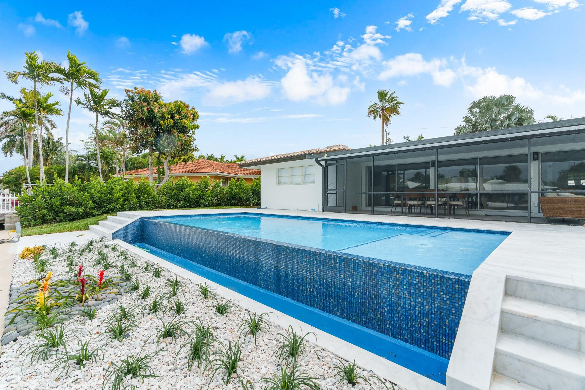 SILVER SHORES UNIT - Residential Lease