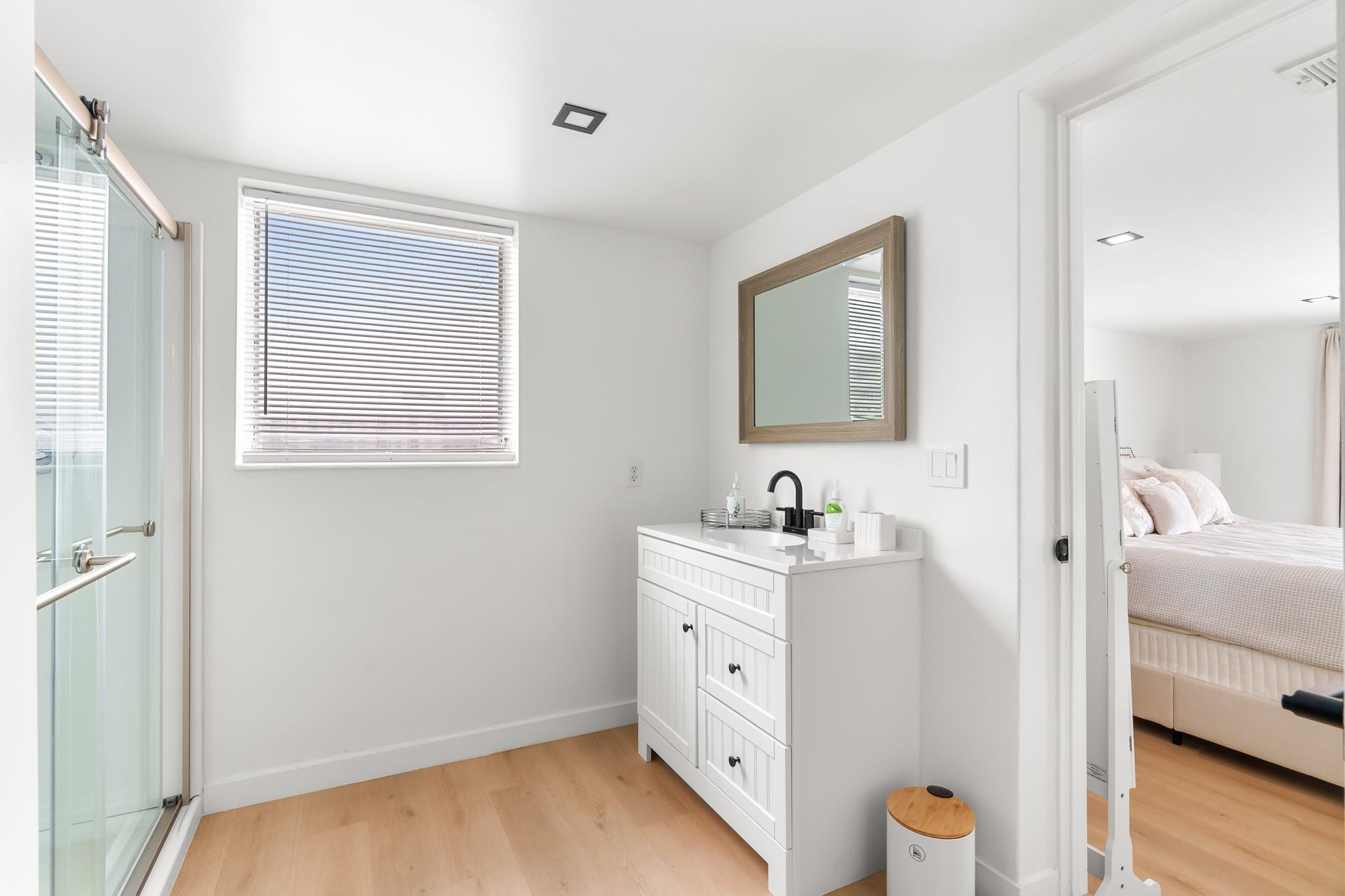SILVER SHORES UNIT - Residential Lease