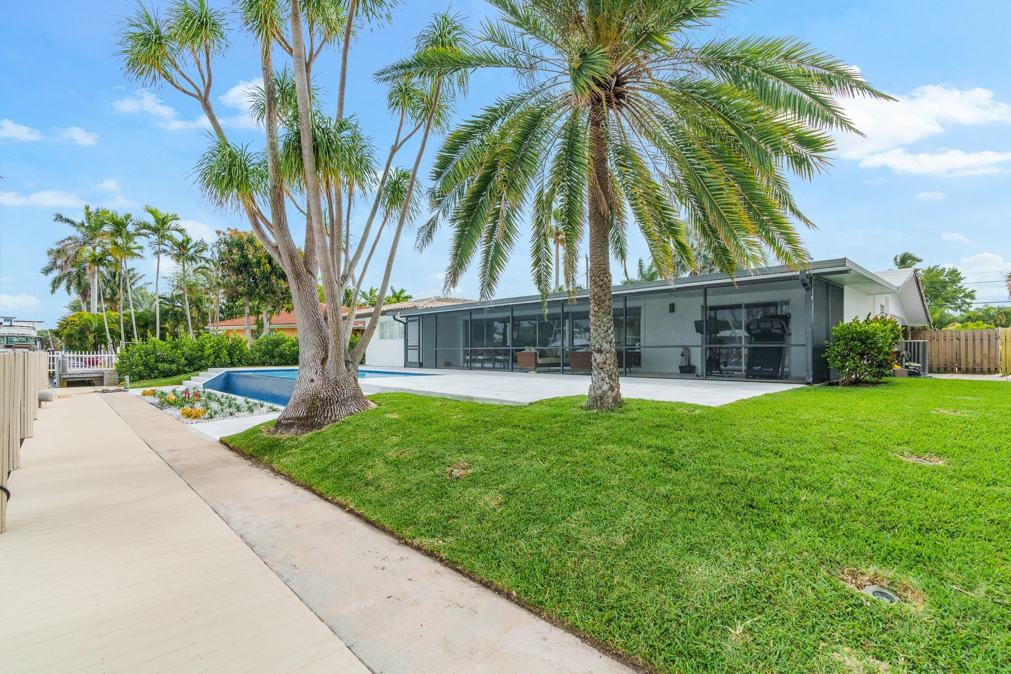 SILVER SHORES UNIT - Residential Lease