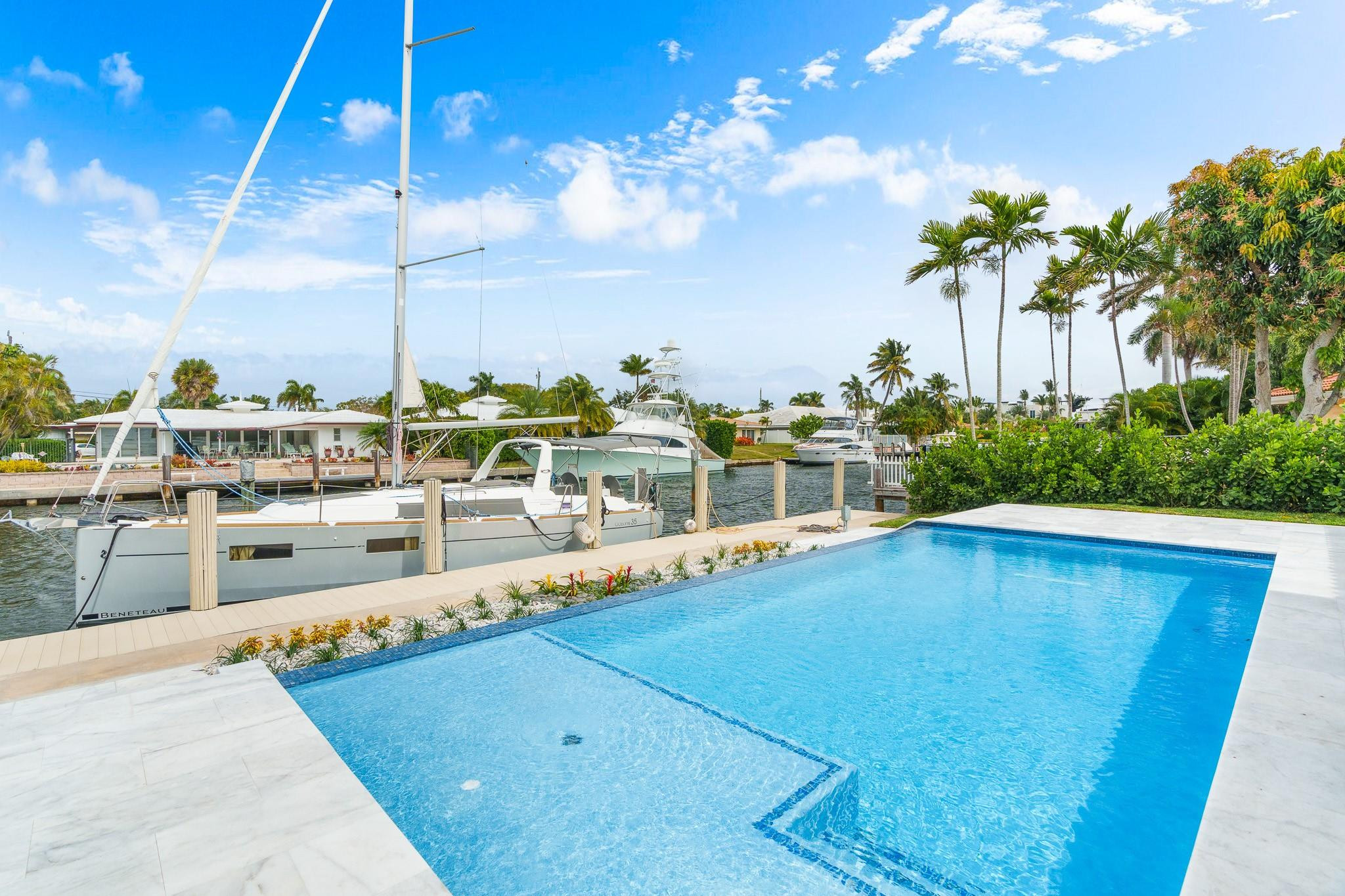 SILVER SHORES UNIT - Residential Lease