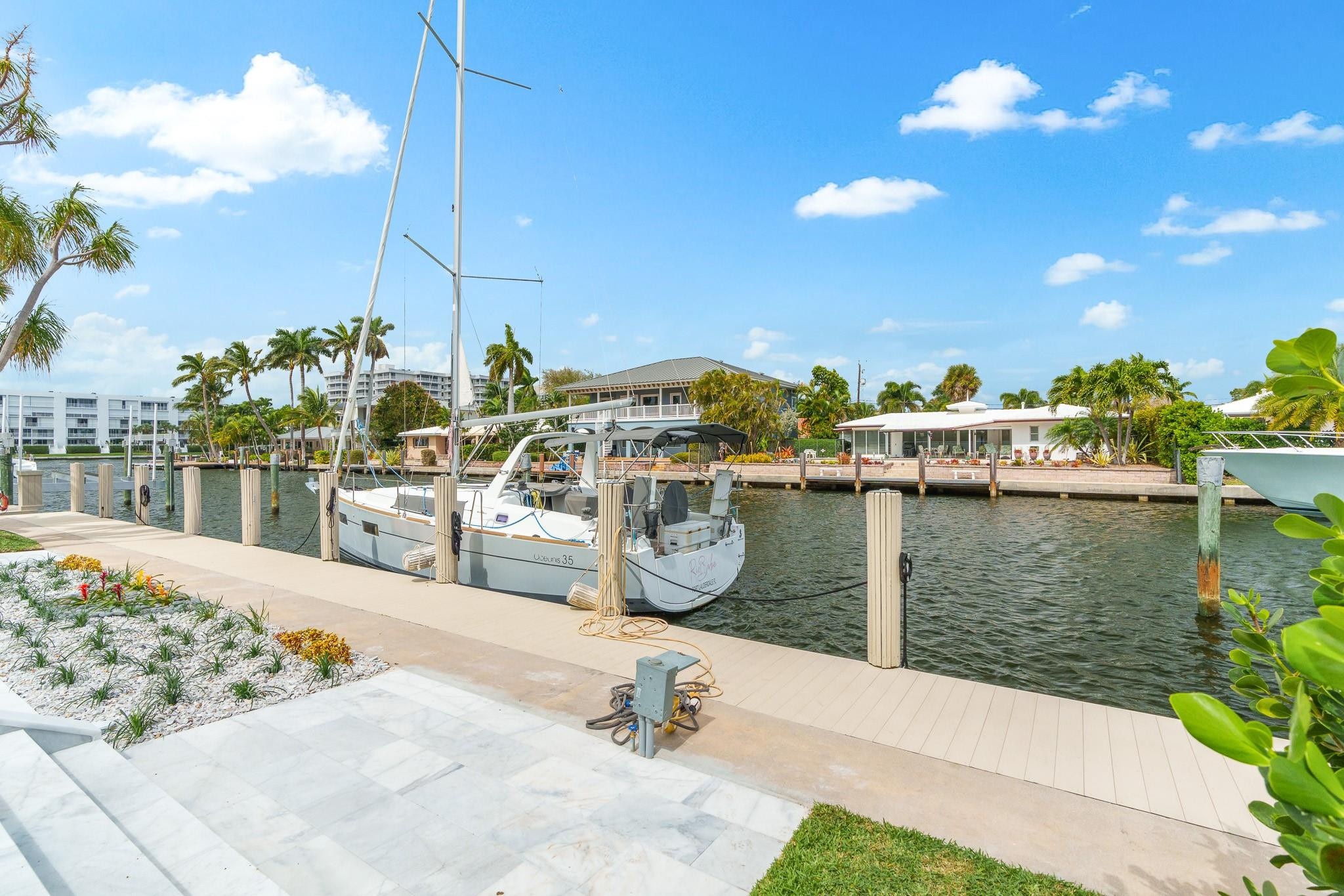 SILVER SHORES UNIT - Residential Lease