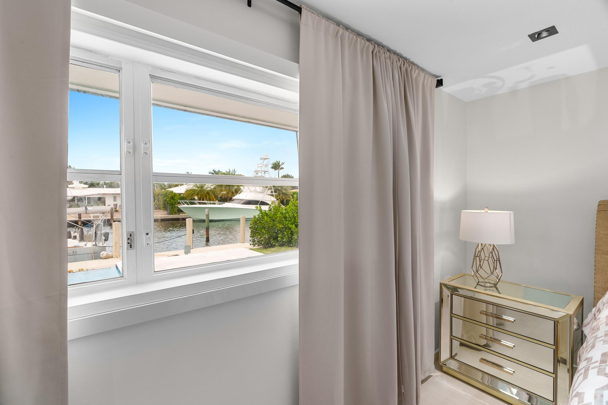 SILVER SHORES UNIT - Residential Lease