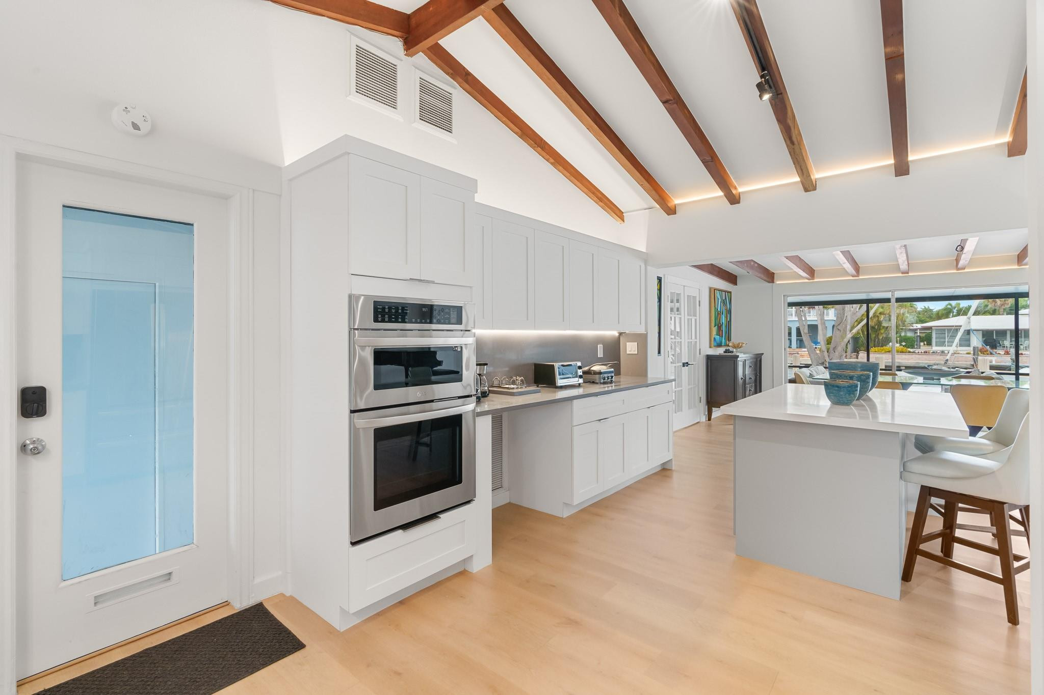 SILVER SHORES UNIT - Residential Lease