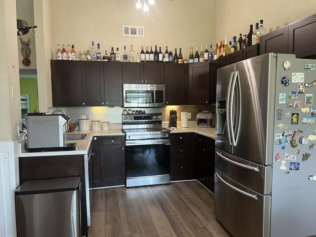 TARTAN LAKES 1 - Residential
