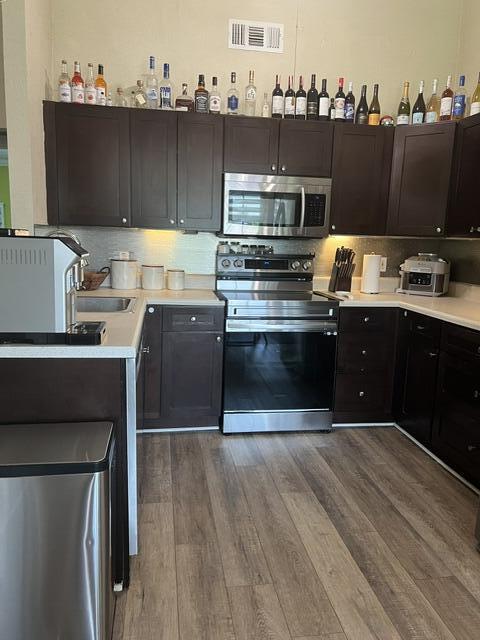 TARTAN LAKES 1 - Residential