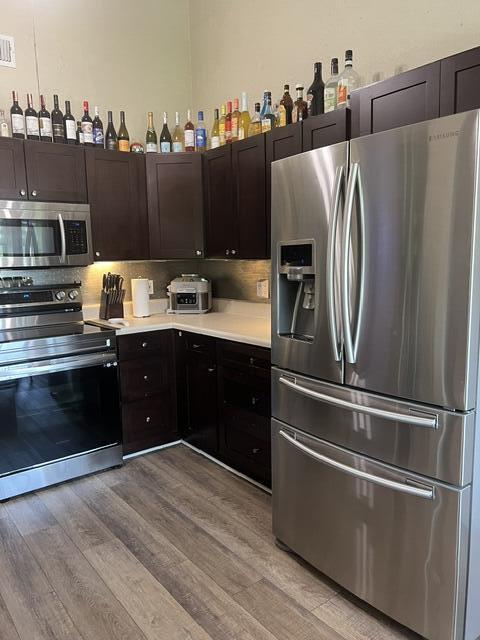 TARTAN LAKES 1 - Residential