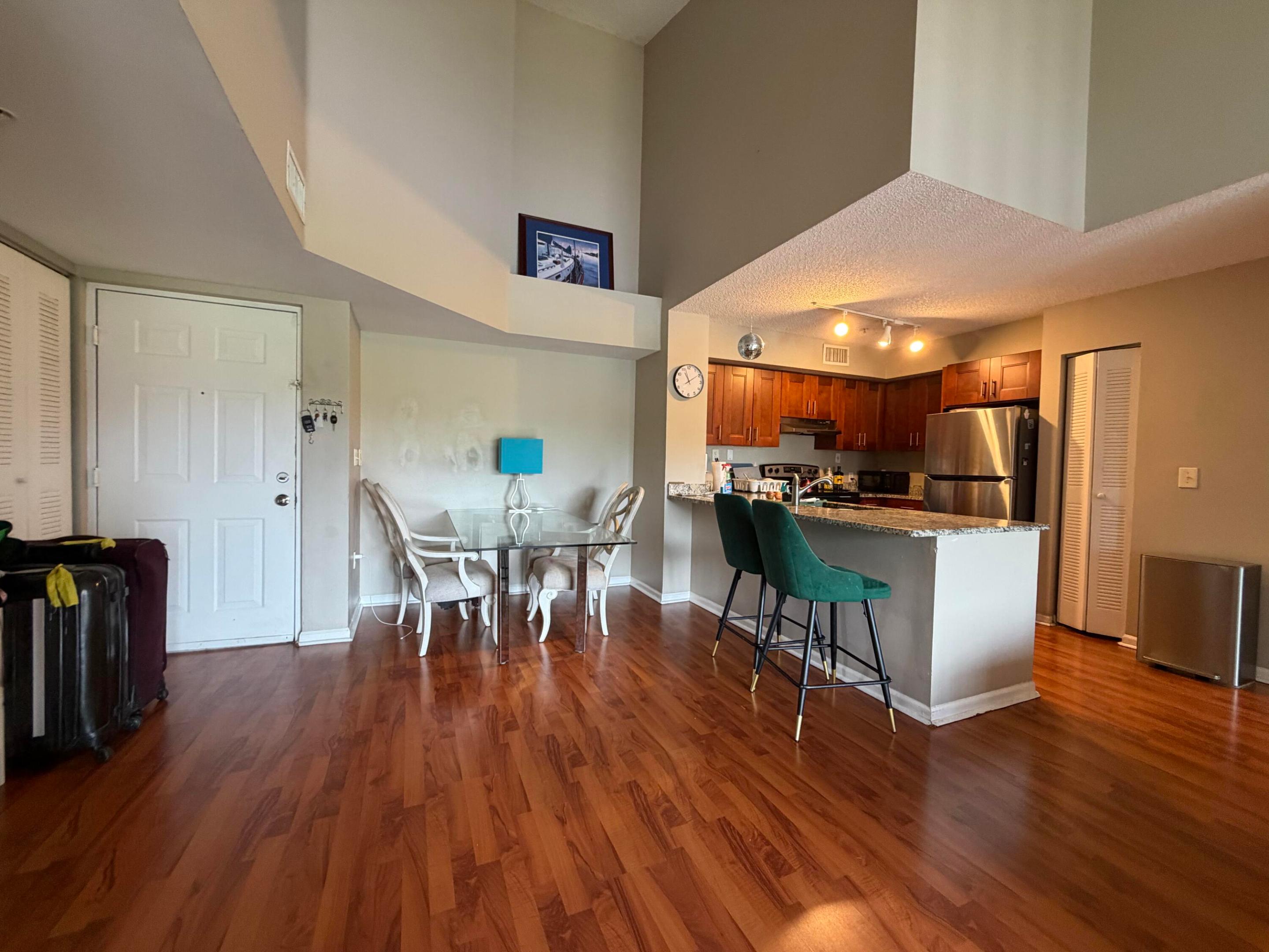 ST ANDREWS AT BOYNTON BEACH CONDO - Residential Lease