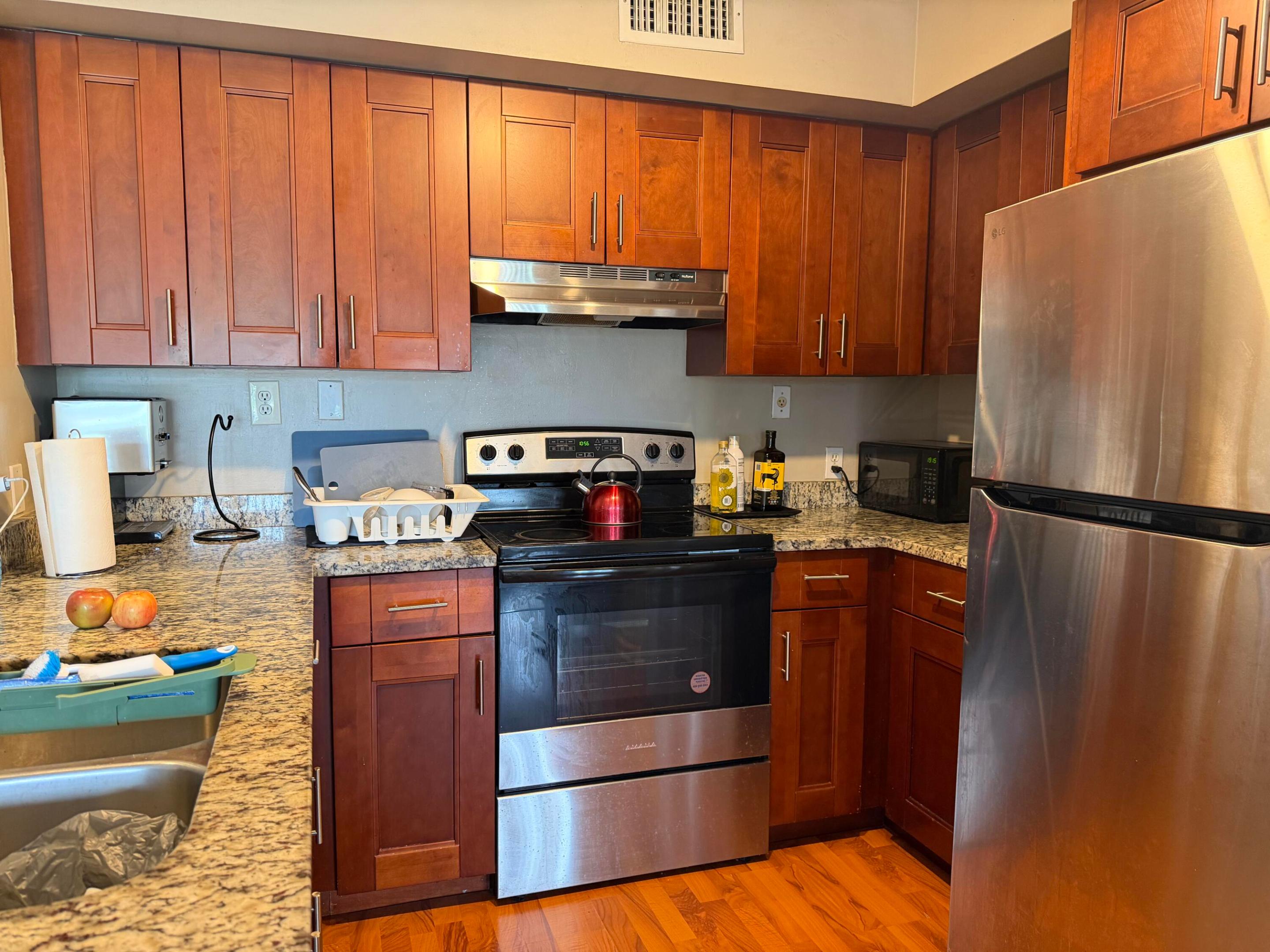ST ANDREWS AT BOYNTON BEACH CONDO - Residential Lease