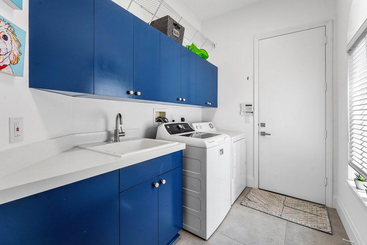 BALLENISLES POD 24 - Residential
