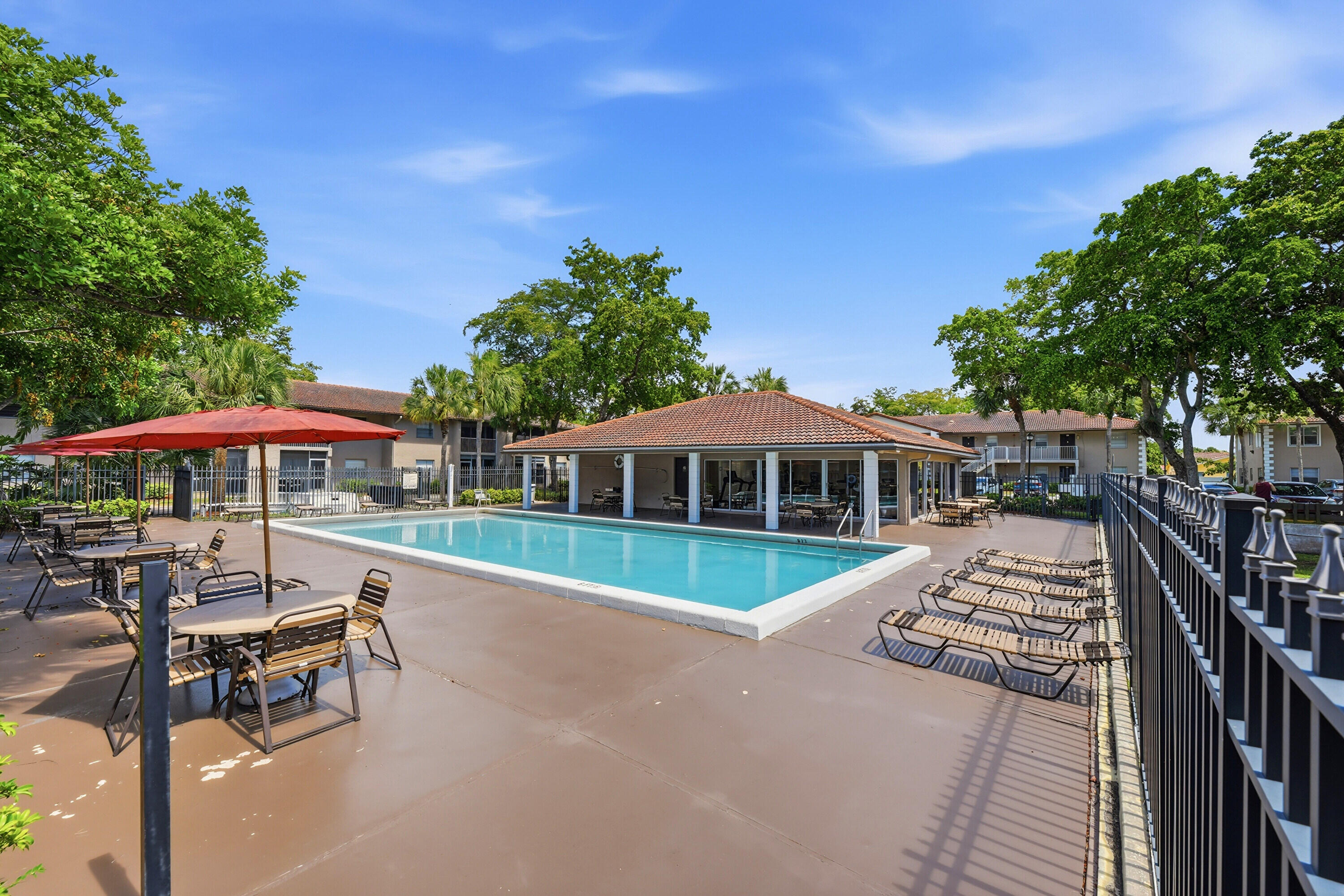 PALM VILLAGE CONDO - Residential