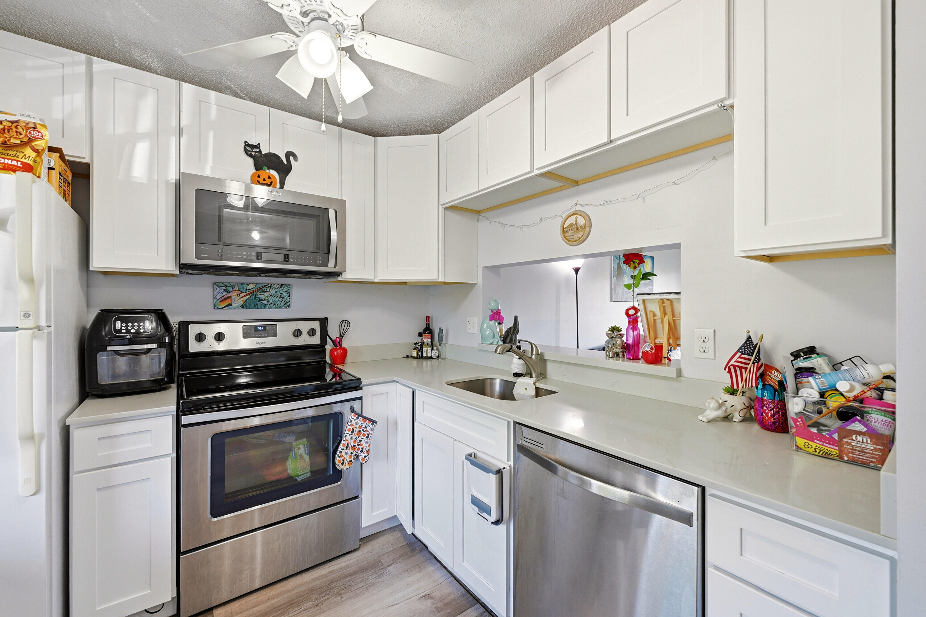 PALM VILLAGE CONDO - Residential