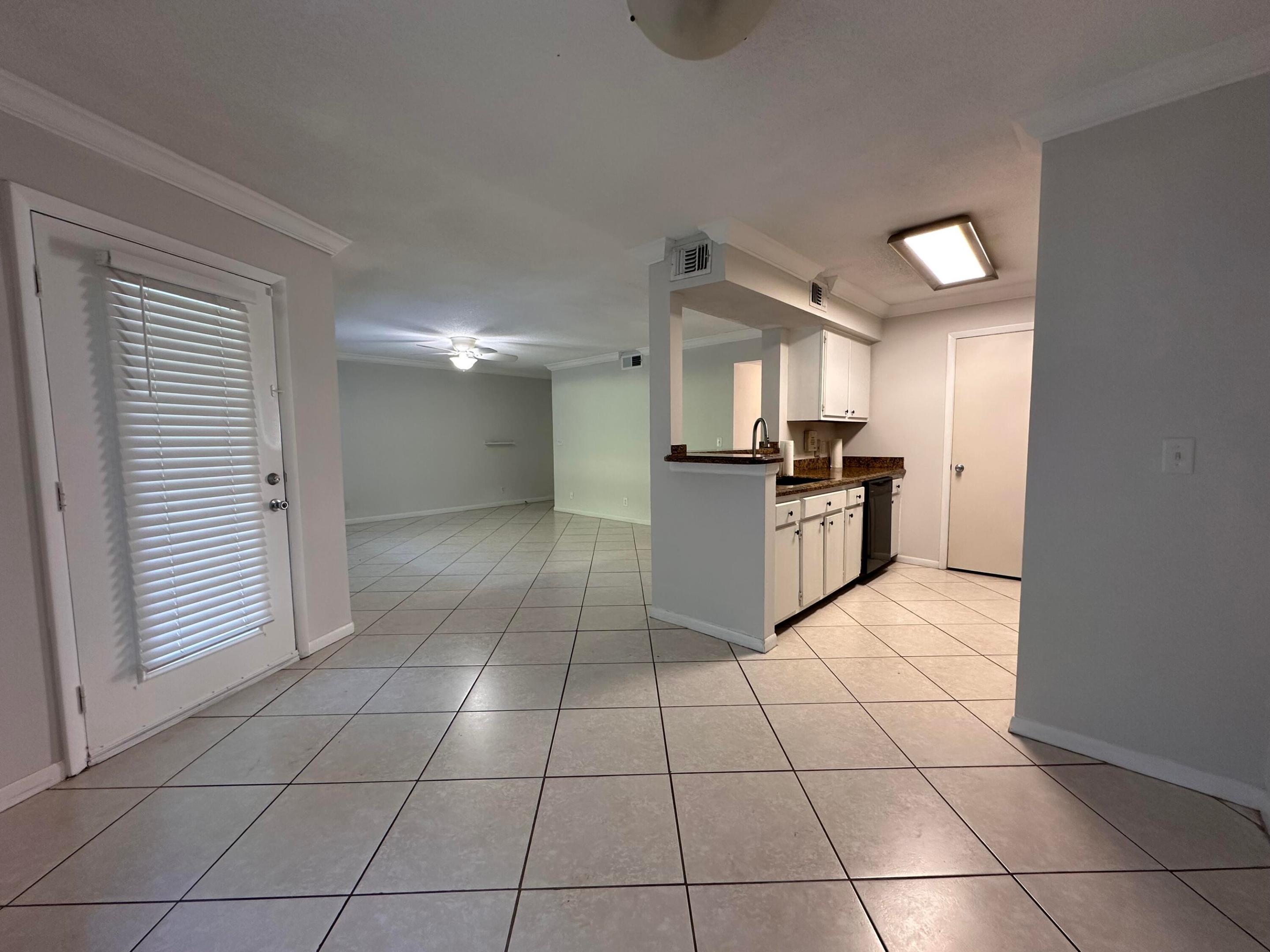 CASABLANCA ISLES CONDO - Residential Lease