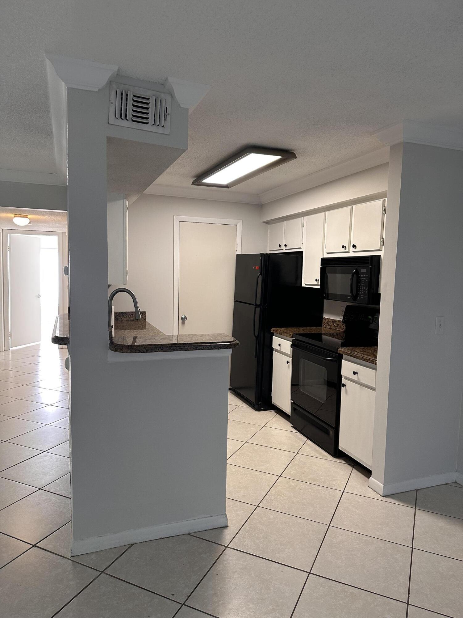 CASABLANCA ISLES CONDO - Residential Lease